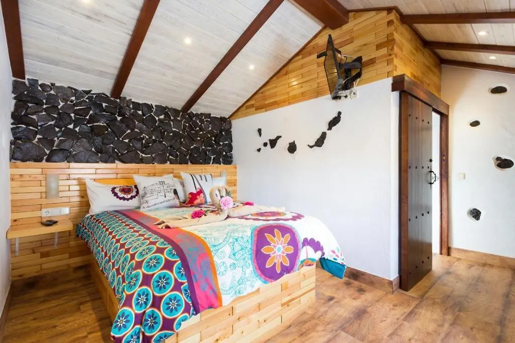 Traditional Canary Cottage In Masca