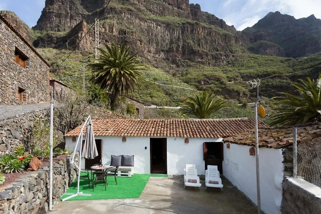 Traditional Canary Cottage In Masca Espagne